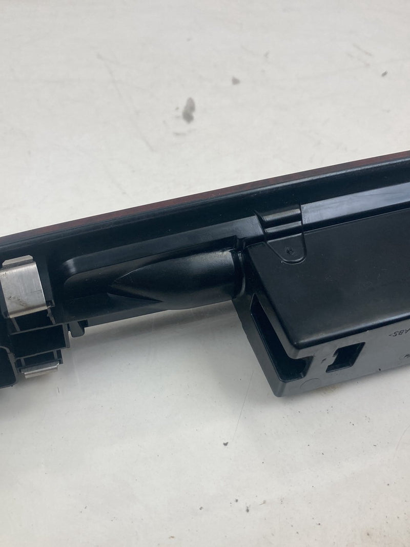 2002-2005 Lincoln Town Car Signature Window Switch SWB RH Rear Right OEM #5151M