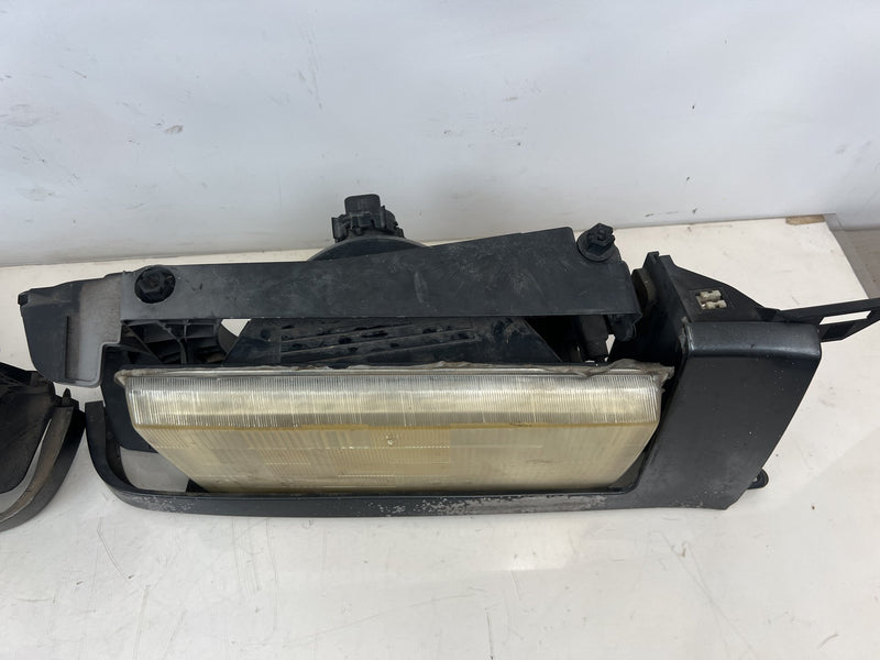 1989-1995 Volvo 740 940 Left Right Non-Fog Light Headlight Lamp Pair OEM #6798EM