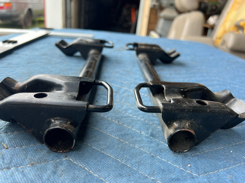 2002-2006 Toyota Camry Rear Seat Hinge Mounting Latch Brackets OEM #130DU