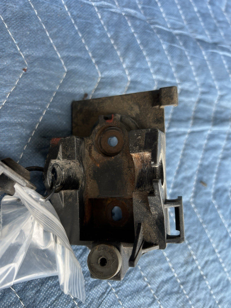 1993-1997 Volvo 850 850R V70 Cable Operated Gas Pedal Accelerator 6842390 #4478E