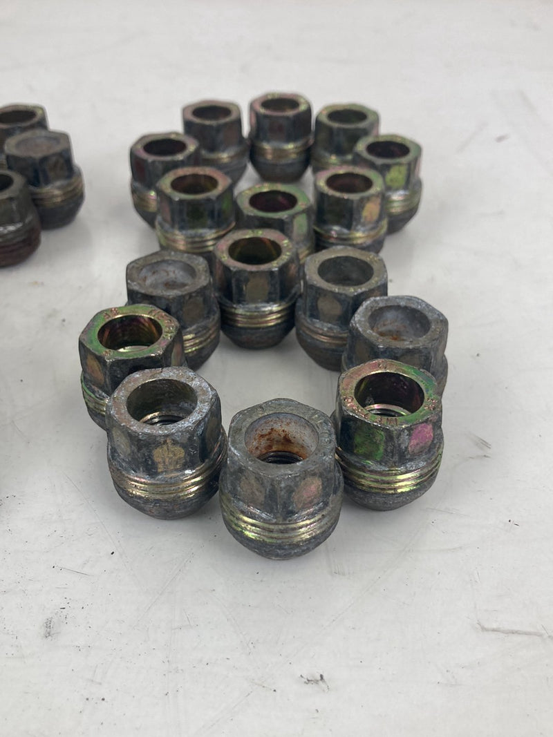1995-1998 Chevrolet Silverado 2500 GMT400 Lug Nuts 32 Set 15646780 OEM