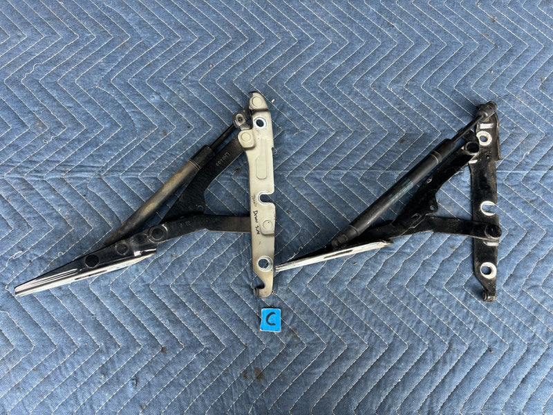 2005-2011 Audi A6 Left & Right Trunk Deck Lid Hinge Pair  4F5827302D OEM #3383EM