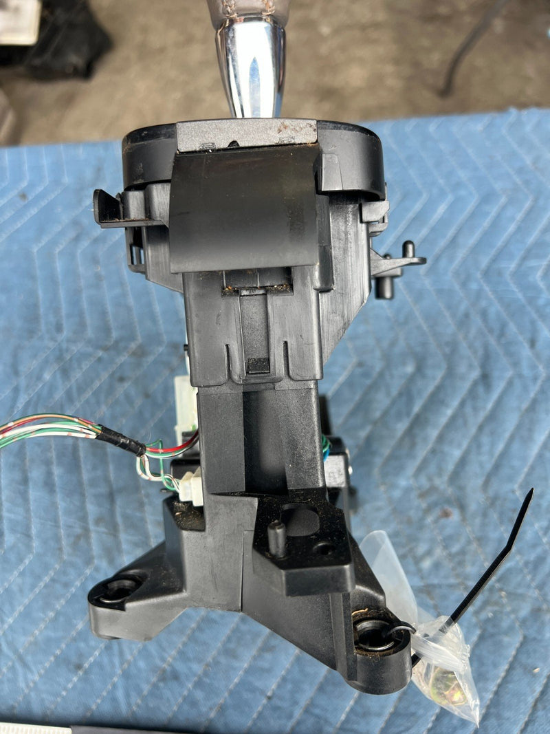 2002-2006  Toyota Camry  Automatic Floor Gear Shifter  Assembly OEM #107DU