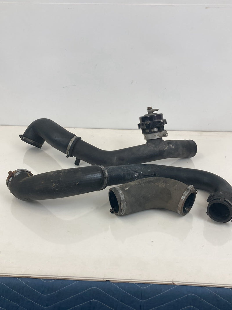 1992 Volvo 940 944 - Intercooler Pipe PN: 3547919 5147
