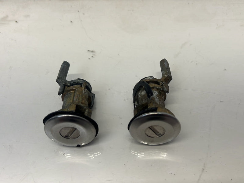 1975-1980 Volvo 244 240 Steering Column Wheel Ignition w/ Door Lock OEM #5362EM