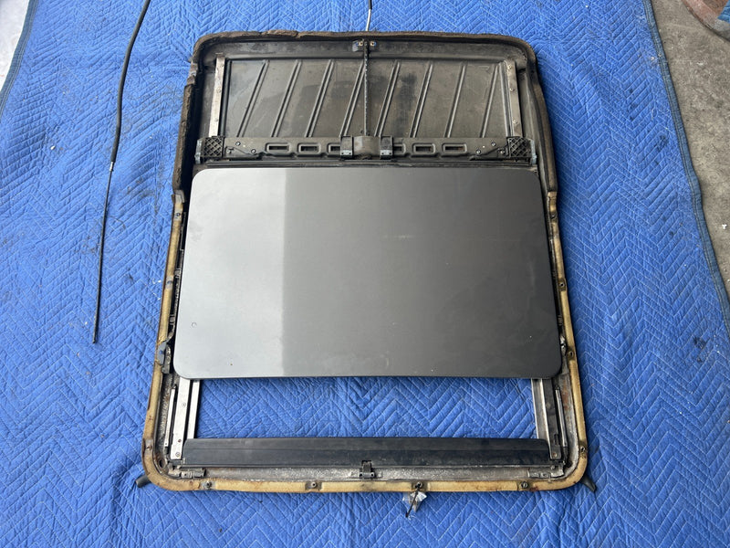 1986-1995 Mercedes 300D W124 Sun Moon Roof Sunroof Assembly Gray OEM #2842EM