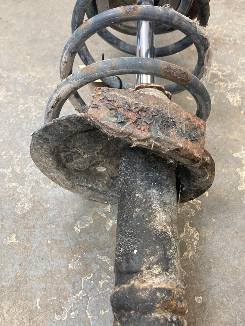 1992 Volvo 940 944 - Strut Front Right