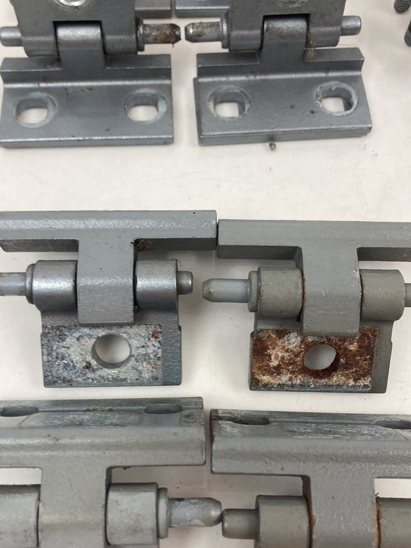 2007 Volvo S60 - Door Hinge Set