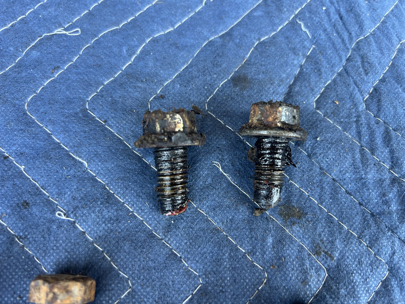 1973 Volvo 140 142 - Hardware
