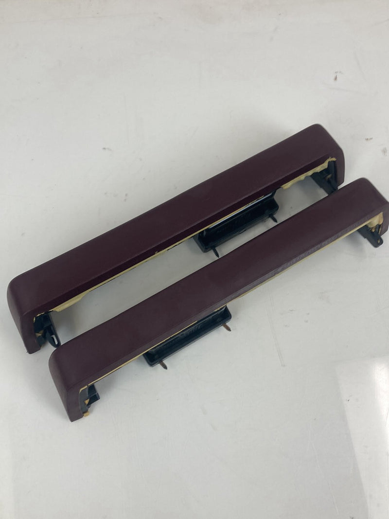 1995 Chevrolet Silverado GMT800 - Armrest PN: 15546429 15546430