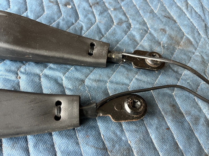2012-2015 Chevy Cruze Front Left & Right Seatbelt Buckle Pair OEM #2251CN