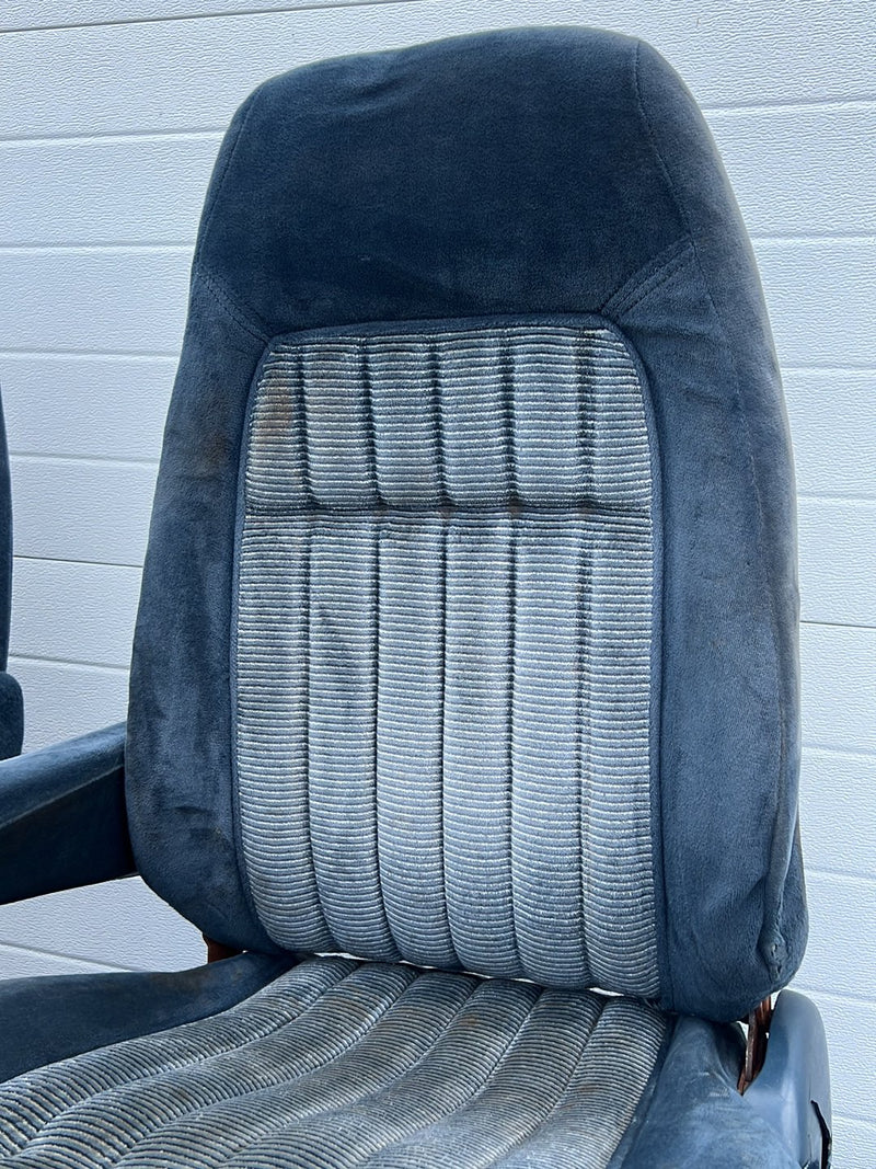 1988-1994 Chevrolet Silverado GMC Front Seat Two-Tone Blue Cloth Pair OE #5508EM