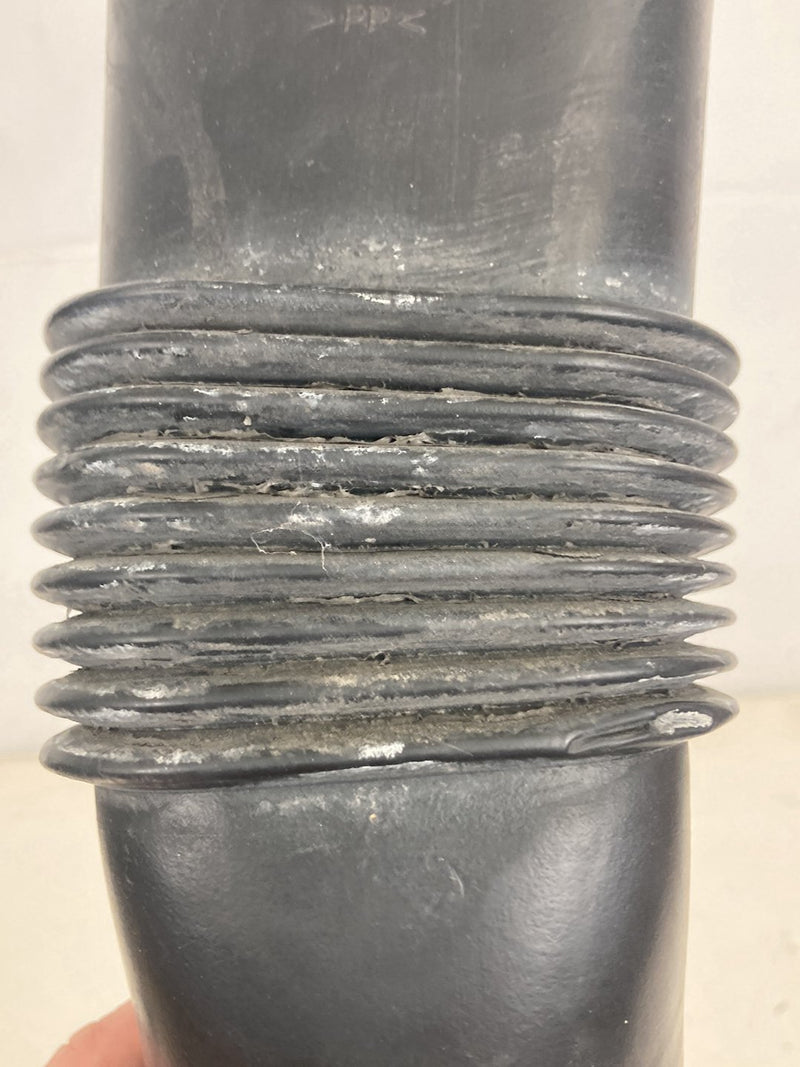 1998-2000 Volvo V70 Air Intake Tube Duct 09447101 OEM #5192M