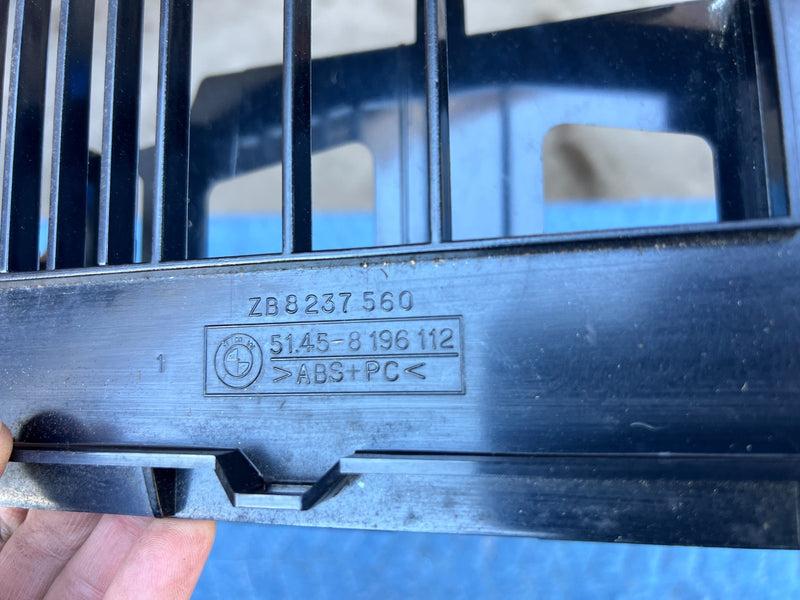 2002-2005 BMW 330xi 325xi E46 Center Dash Stereo Bracket Mount Frame OEM #4770EM