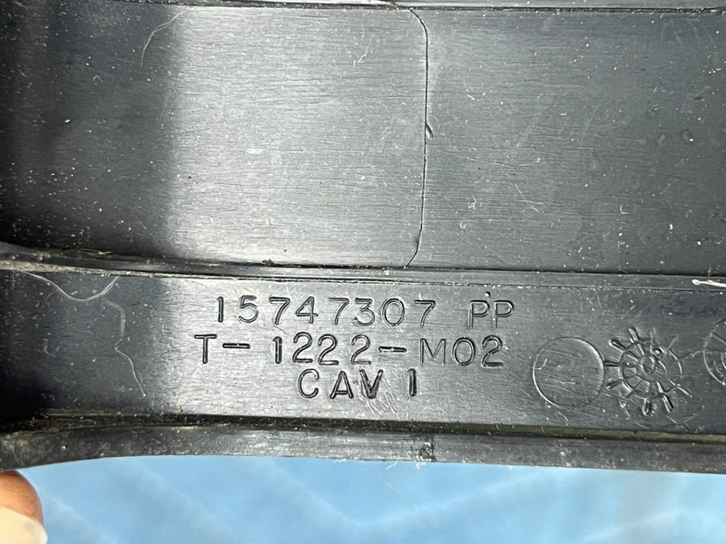 1999-2007 Chevy Silverado Interior Trim Side Cover Cap 15747307 OEM #1563CN
