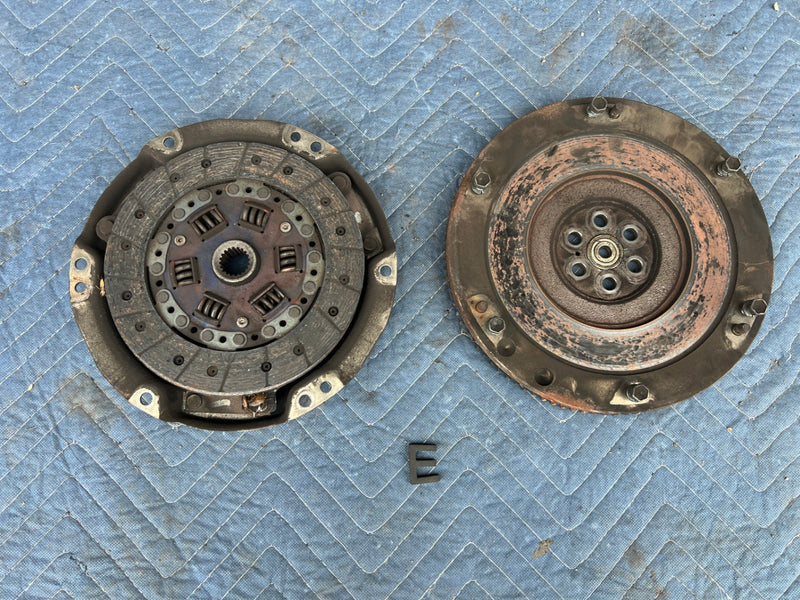1985-1988 Suzuki Samurai SJ413 Clutch Disc 22100-83021 OEM