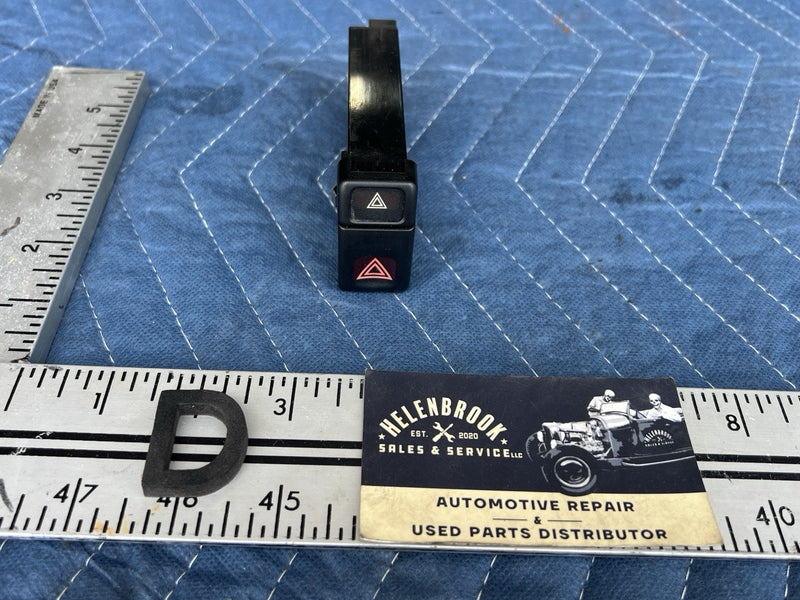 1993-1997 Volvo 850 850R Hazard Emergency Flasher Light Switch 9125204 OE #4459E