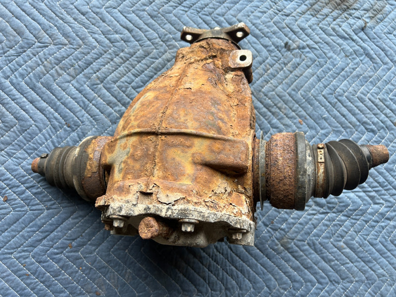 1998-2003 Mercedes W210 E320 Wagon Rear Axle Differential Assembly OEM #4723EM