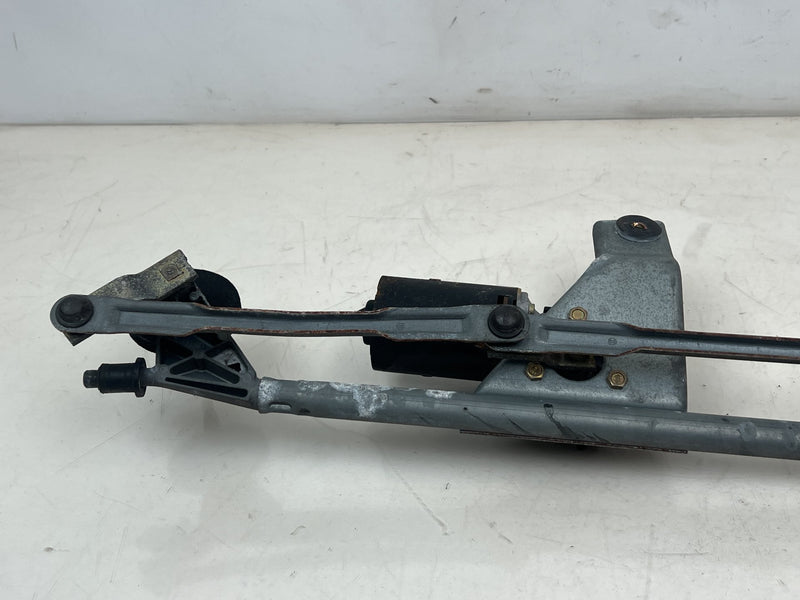 1998-2000 Volvo S70 V70 XC Windshield Wiper Motor Transmission OEM #6892EM