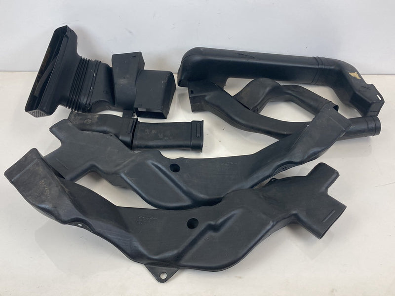 1992 Volvo 940 944 - HVAC Air Duct Set PN: 1347612 1347611 6841082 3506424 352240 1347754