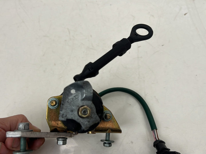 1996-2003 Audi S8 D2 A8 S8 Bosch Throttle Pedal Position Sensor OEM #6524EM