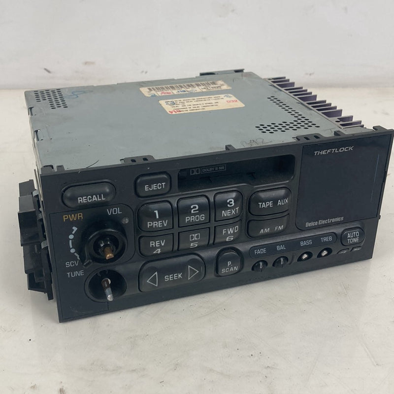 1995-1998 Chevrolet Silverado 2500 GMT400 Radio Headunit 16213825 OEM