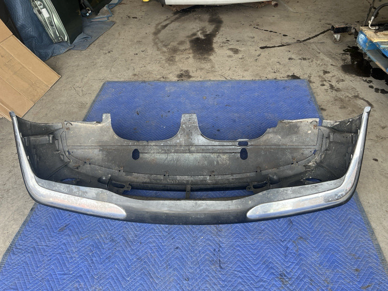 1998-2003 Jaguar XJR XJ8 X308 Front Bumper Cover Black w/Chrome Trim OEM #4801E