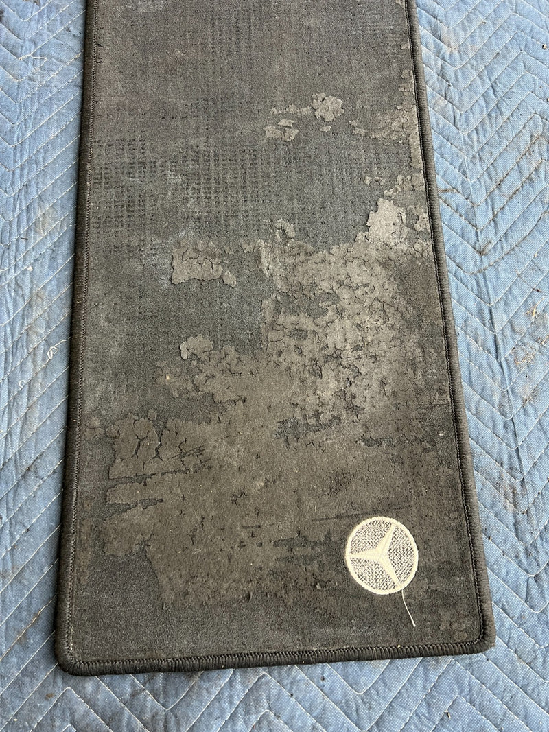 1998-2003 Mercedes W210 E320 Wagon Rear Gate Cargo Carpet Floor Mat OEM #4737EM