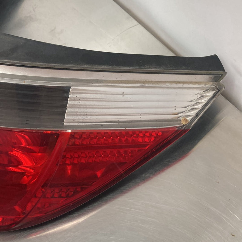 2003-2007 BMW 545i E60 Tail Light Assembly Pair 9910798 6910797 OEM #4906M