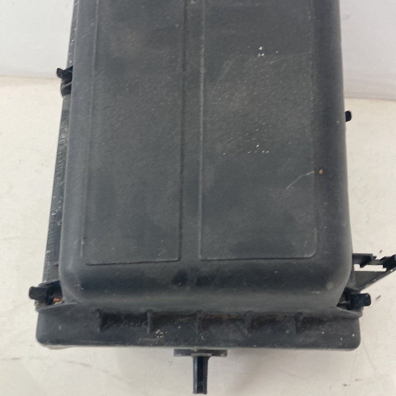 1998-2000 Volvo V70 Air Filter Housing Box Intake 445349 OEM #5209M