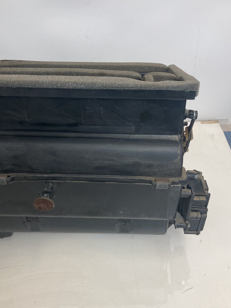 1995 Chevrolet Silverado GMT800 - HVAC Box PN: 15530579