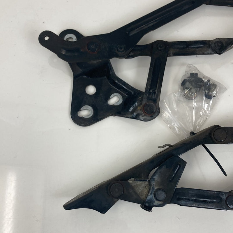 1992 Volvo 940 944 - Hood Hinge Pair