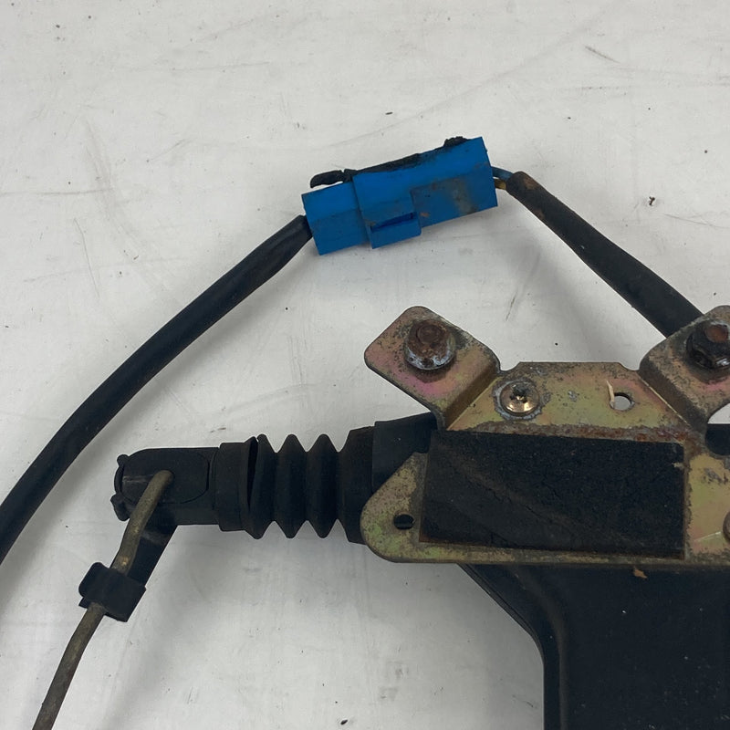 1981-1985 Volvo 240 245 Door Lock Actuator Front Right 1315178 OEM