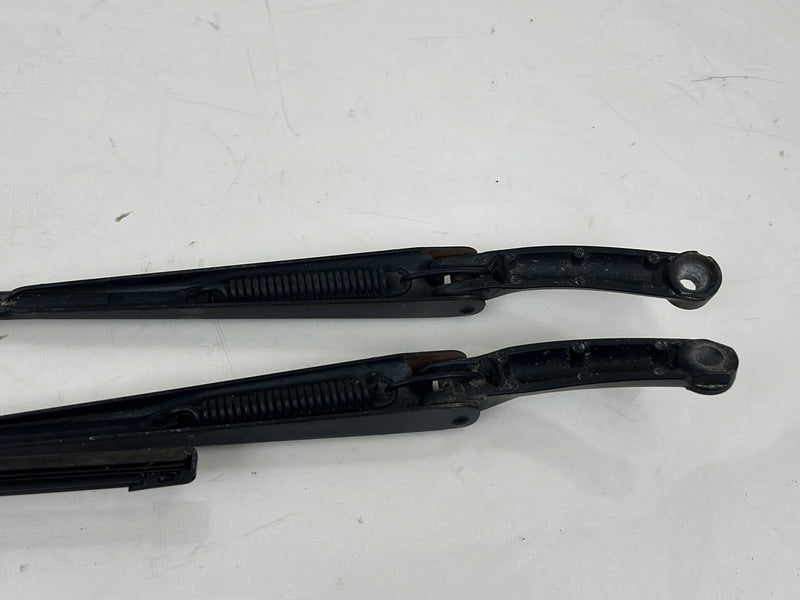 2004-2007 Volvo S60R V70R Front Left & Right Windshield Wiper Arm Pair OEM #5820EM