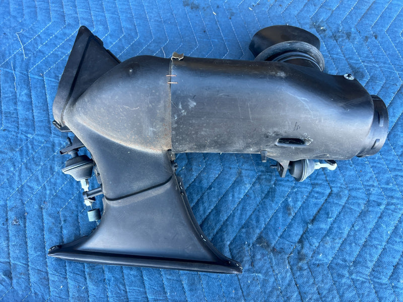 1986-1993 Volvo 240 244 245 Defrost Duct Vent HVAC Heat 1215468 OEM #4509EM