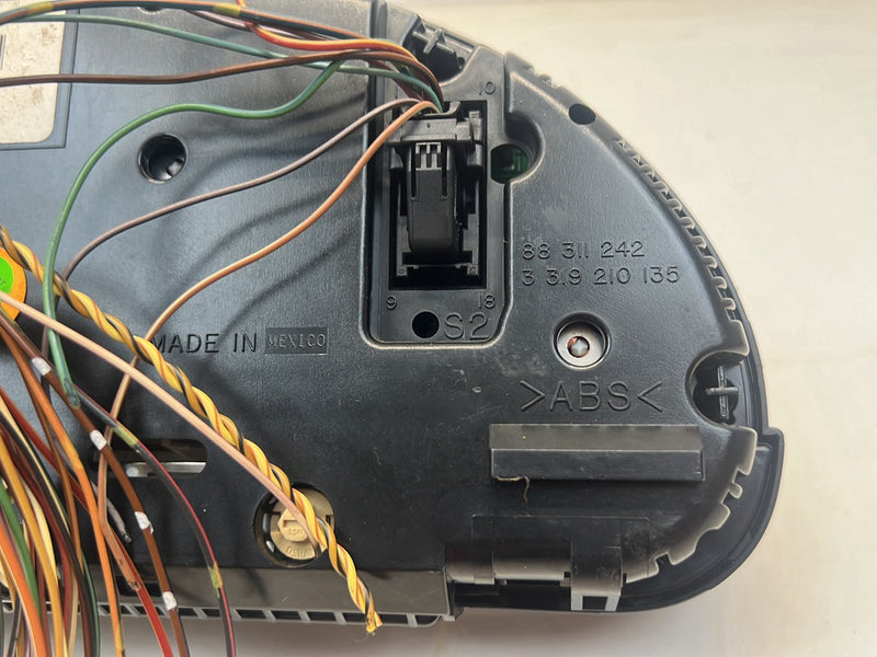 2006 BMW X5 E53 - Gauge Cluster PN: 62116979572