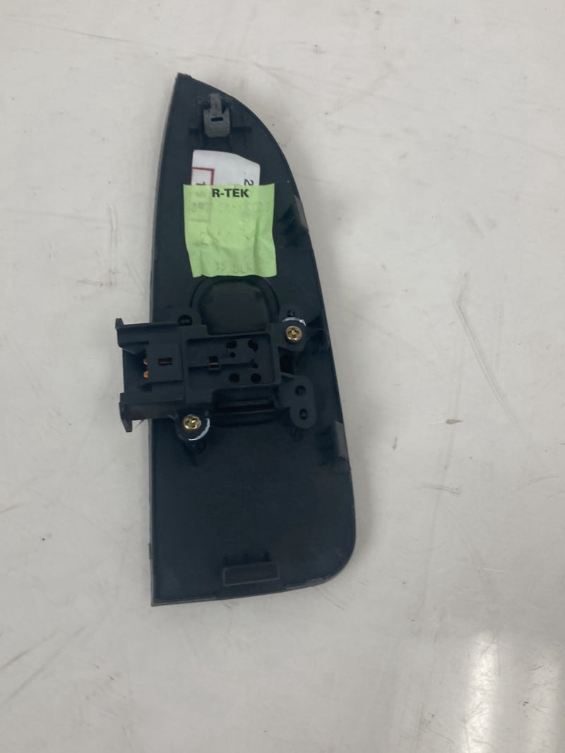 2002-2004 Honda CR-V RD2 Power Window Switch Rear Right OEM #5107M