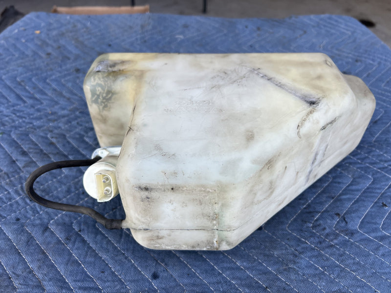 Volvo 240 - Windshield Washer Reservoir PN: 1201868