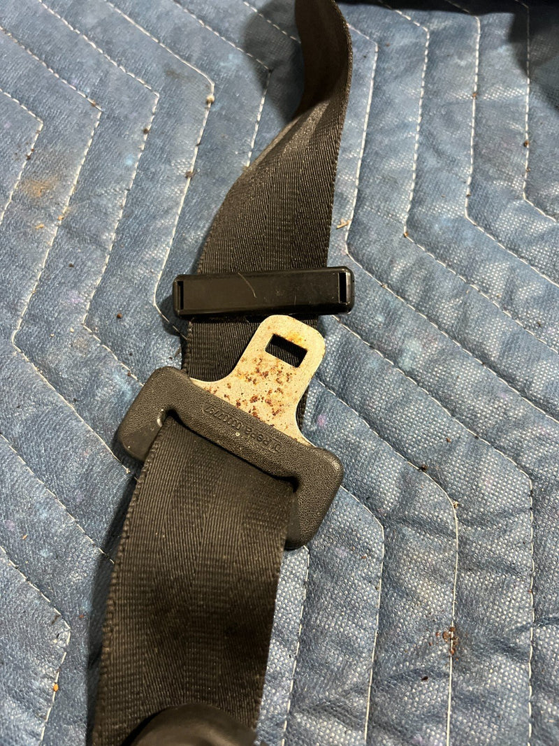 1983-1985 Porsche 944 Front Passenger RH Right Seat Belt Retractor OEM #2486EM
