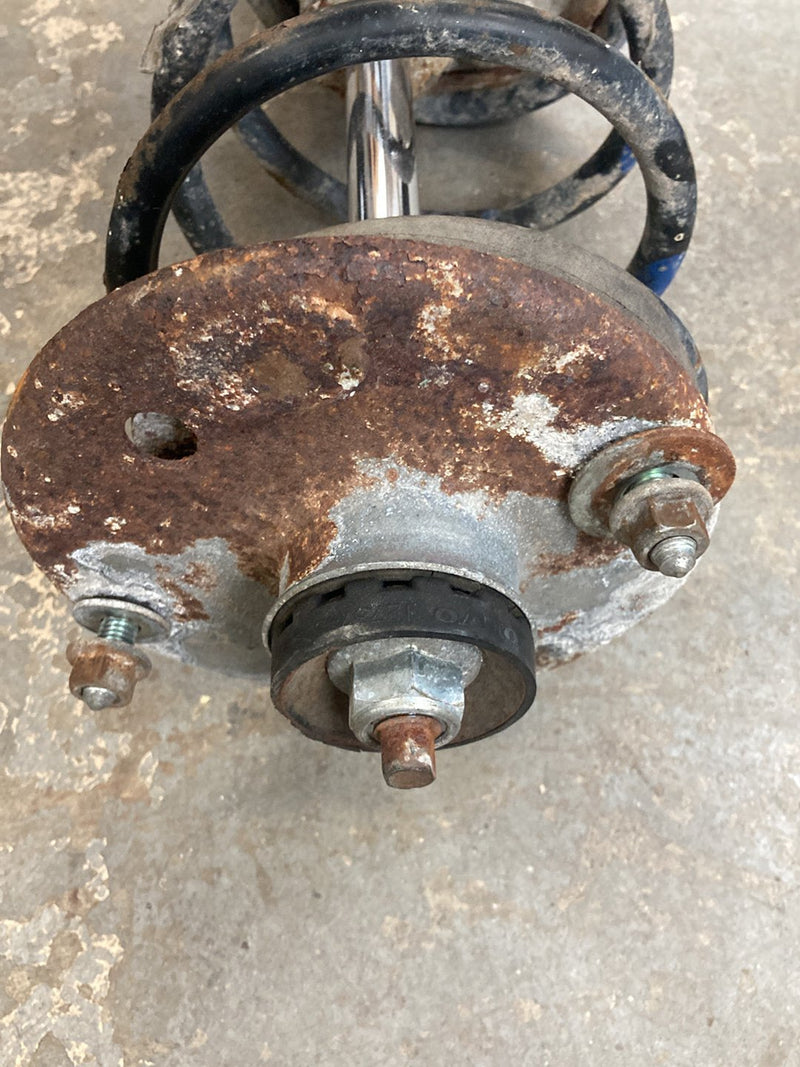 1992 Volvo 940 944 - Strut Front Right