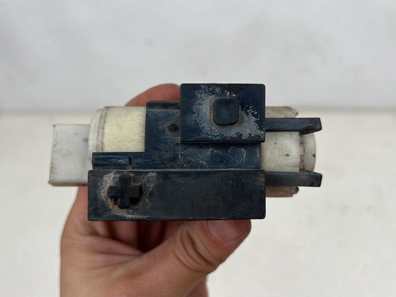 1993-1997 Volvo 850 Rear Windshield Washer Fluid Pump OEM