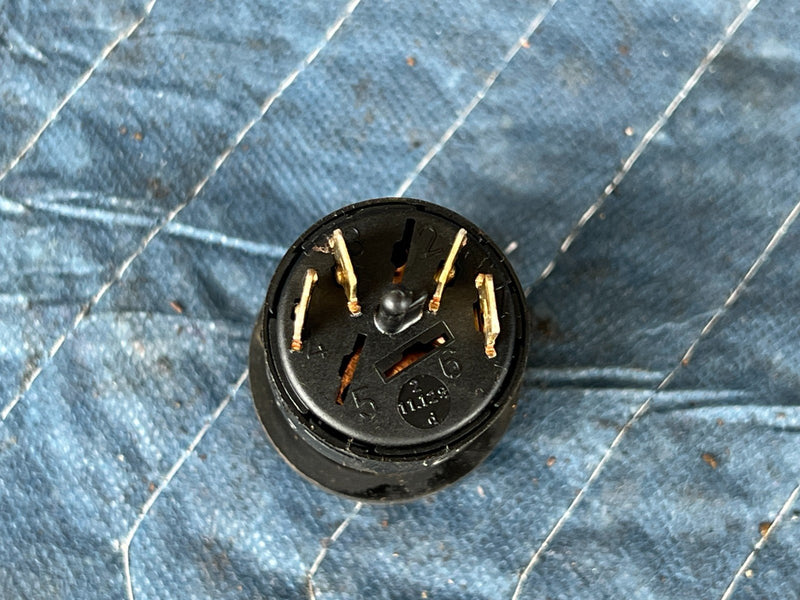 1989-1995 Volvo 740 940 Sedan Headlight Control Switch Knob 1362698 OEM #3810EM
