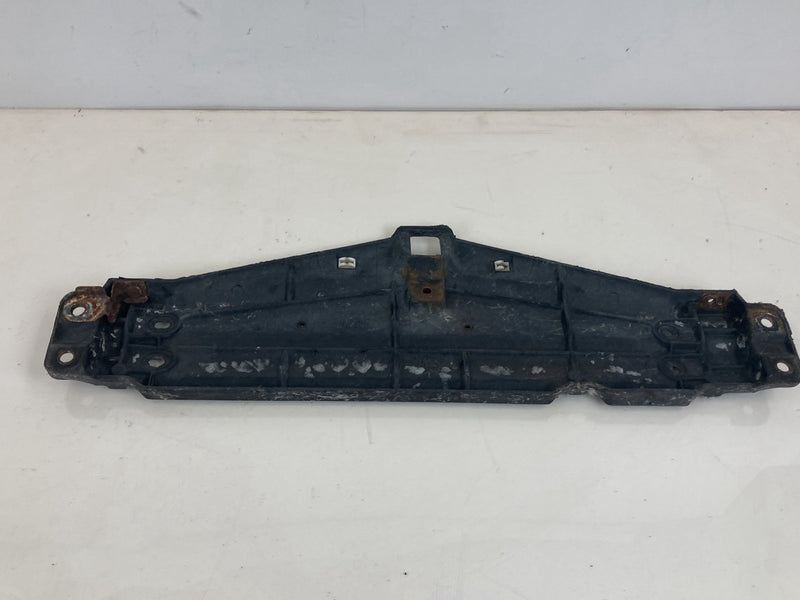 1992 Volvo 940 944 - Radiator Support Bracket PN: 1355330
