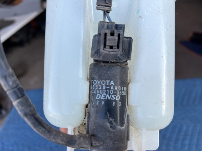 2003-2008 Toyota Corolla Windshield Wiper Washer Reservoir Jug Tank OEM #3361EM