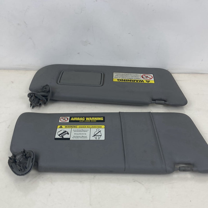 2002-2004 Honda CR-V RD2 Sun Visor Pair Gray Left Right OEM #5081M