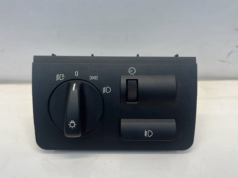 2006 BMW X5 E53 - Headlight Switch
