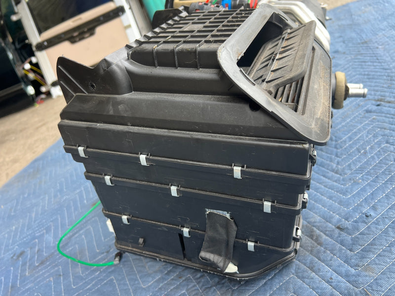 1998-2003 Mercedes W210 E320 HVAC Climate Heater Core Blower Box OEM #4726EM