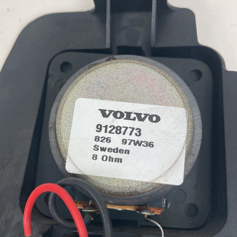 1998-2000 Volvo V70 Rear Speaker Set 9128773 9128772 OEM #5167M