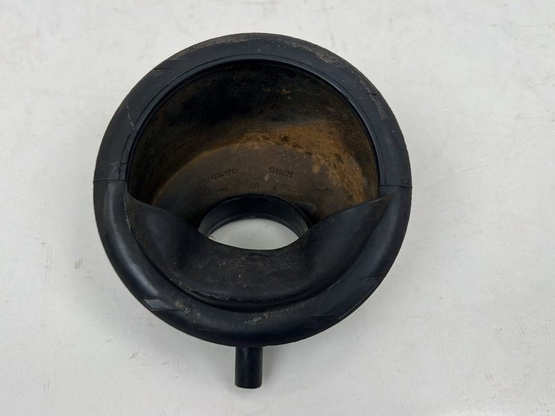 1990-1992 Volvo 740 745 940 Fuel Filler Neck Gasket Seal 1389275 OEM #5913EM