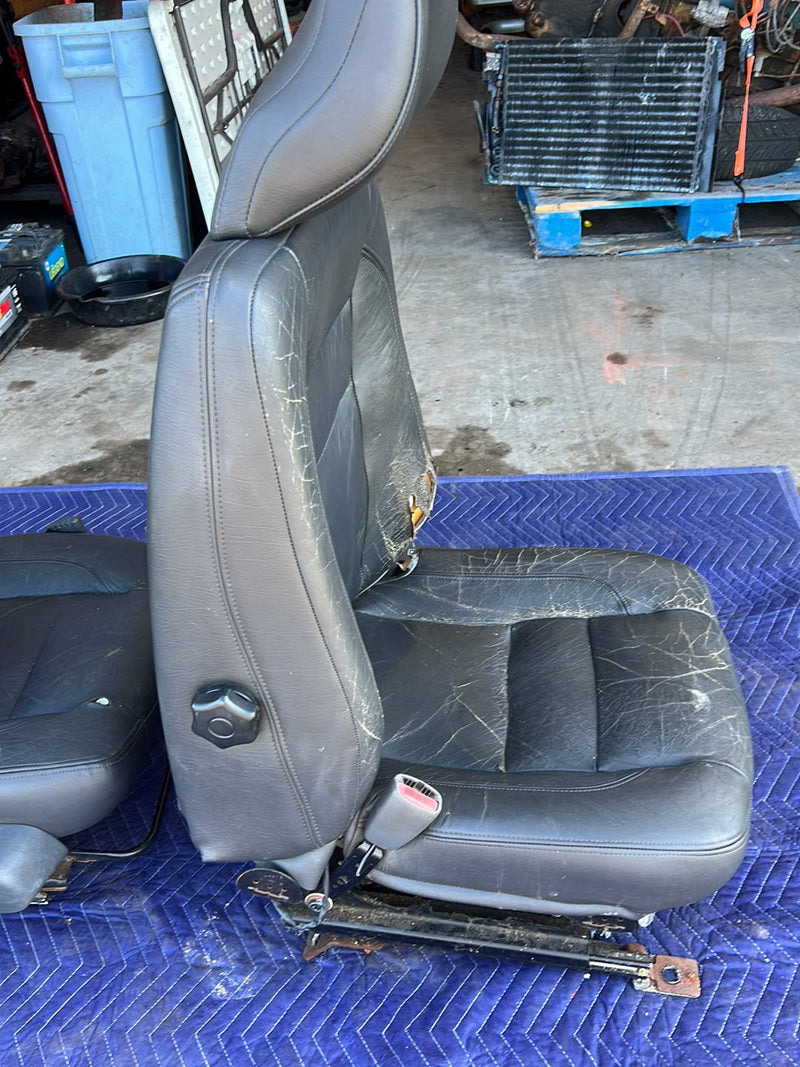 1993-1997 Volvo 850 Front Left & Right Bucket Seat Pair Gray Leather OEM